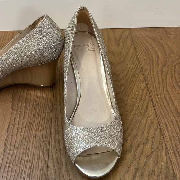 Simply Belle 3” Gold Wedge Heel - Picture 2 of 3